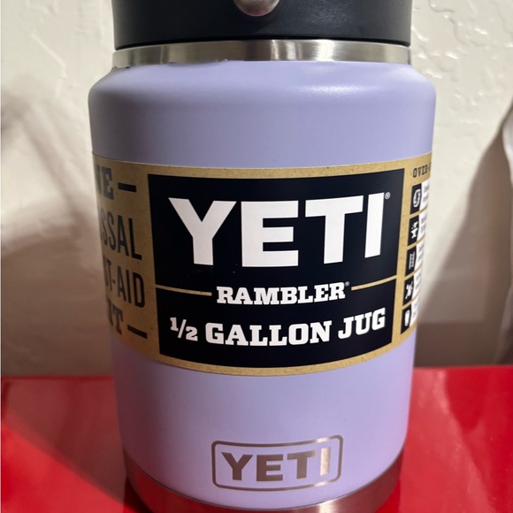 Yeti Rambler Half Gallon Jug Seasonal Color Cosmic Lilac Mag Cap Brand New - Picture 2 of 10